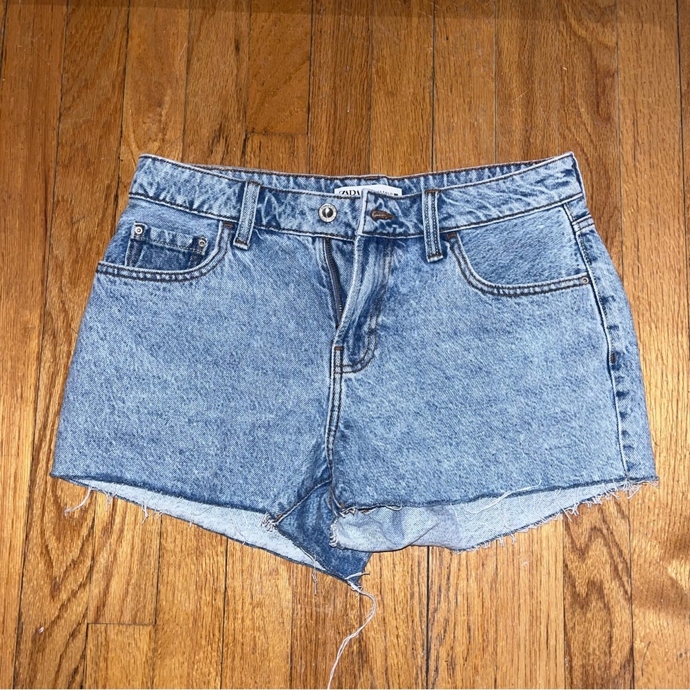 Zara Denim Cutoff Shorts size 4